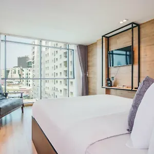 https://chill-suites.hotelsvungtau.com